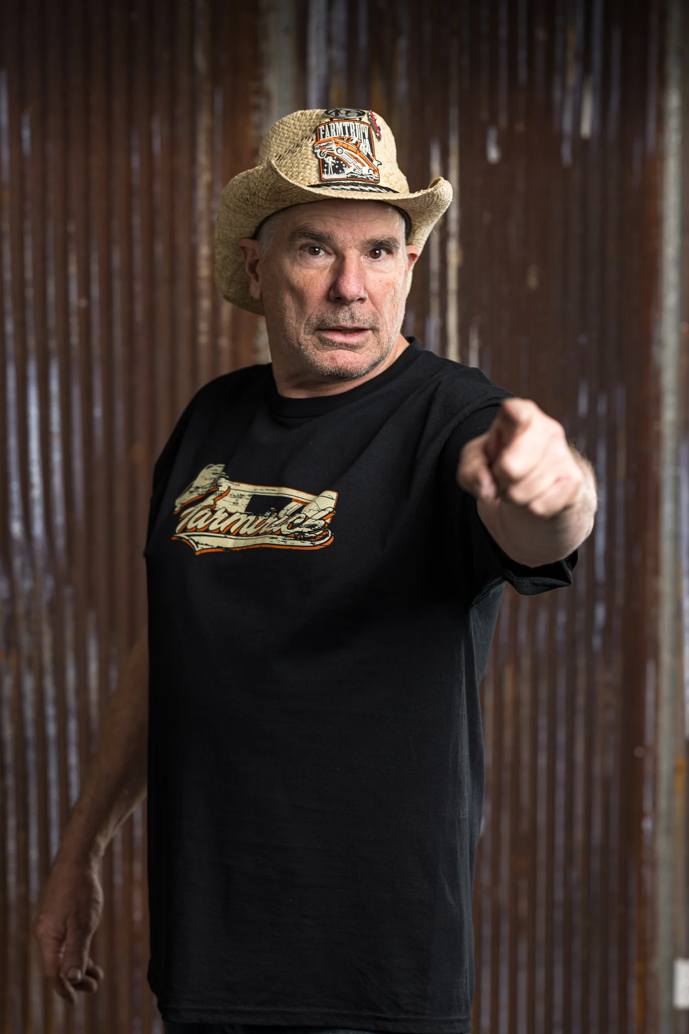 Farmtruck Classic T-Shirt / FREE STICKER INCLUDED. - Image 5